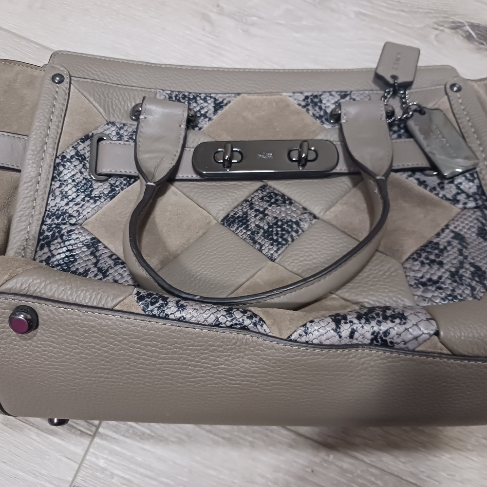NWT Coach Purse!